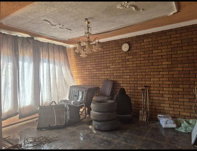 3 BEDROOM HOUSE FOR SALE IN NATURENA